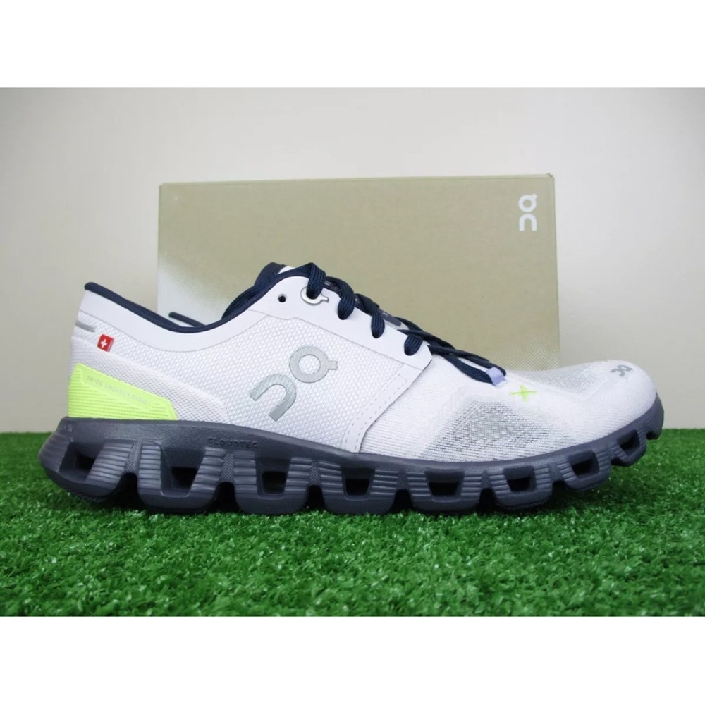 NEW On Cloud X 3 Womens 8.5 Shoes Orchid Iron Road Race Running Speed Trainer